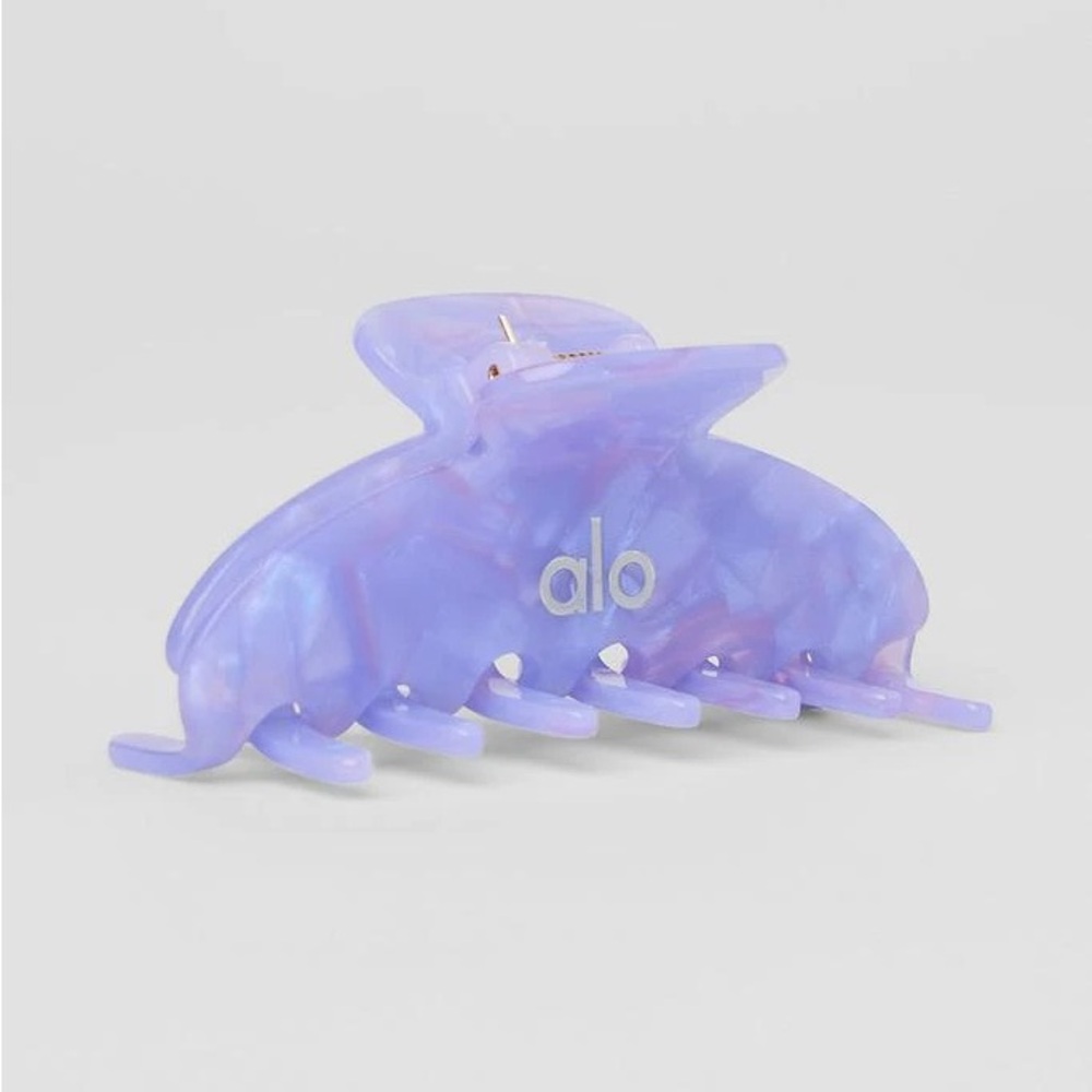 Authentic Alo 90’s Hair Claw Clip - SOLD OUT